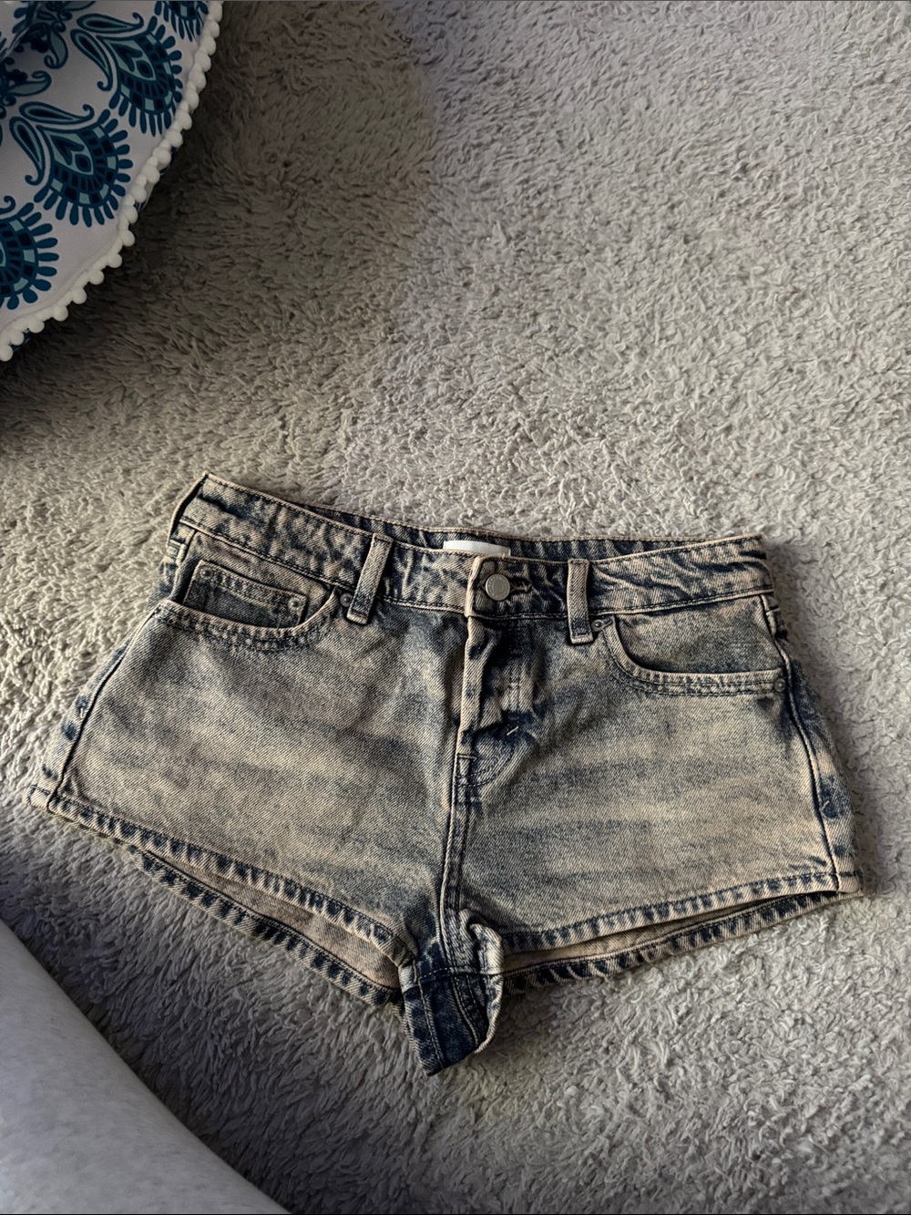 PacSun Two-Tone Washed Denim Shortie Shorts - Light & Dark Blue
